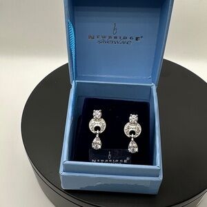 NIB NewBridge Silverware Vintage Silver Drop Earrings Retails $60.